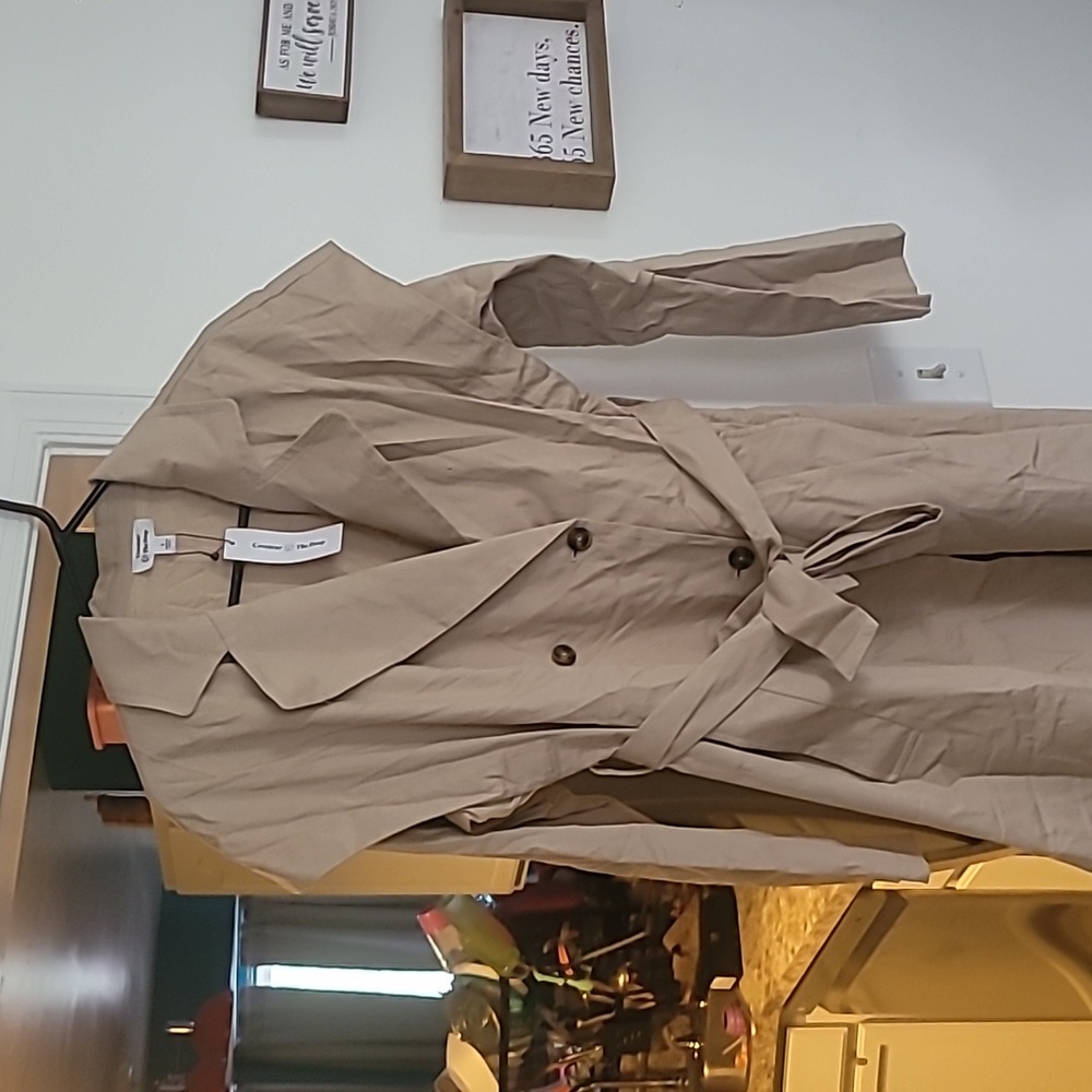 NWT Coveteur The Drop Beige Trench Coat - Size Small Oversized $125 New - Picture 8 of 8
